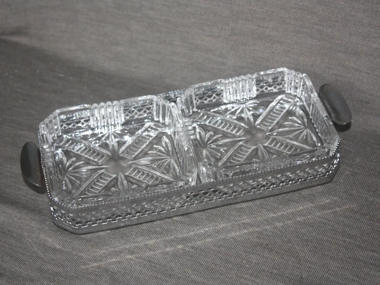 Billede 2 - Metal opsats på 4 ben med 2 glas skåle