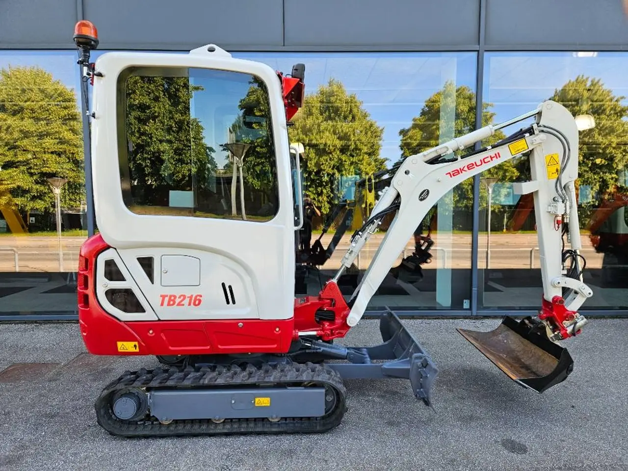 Billede 2 - Takeuchi TB 216