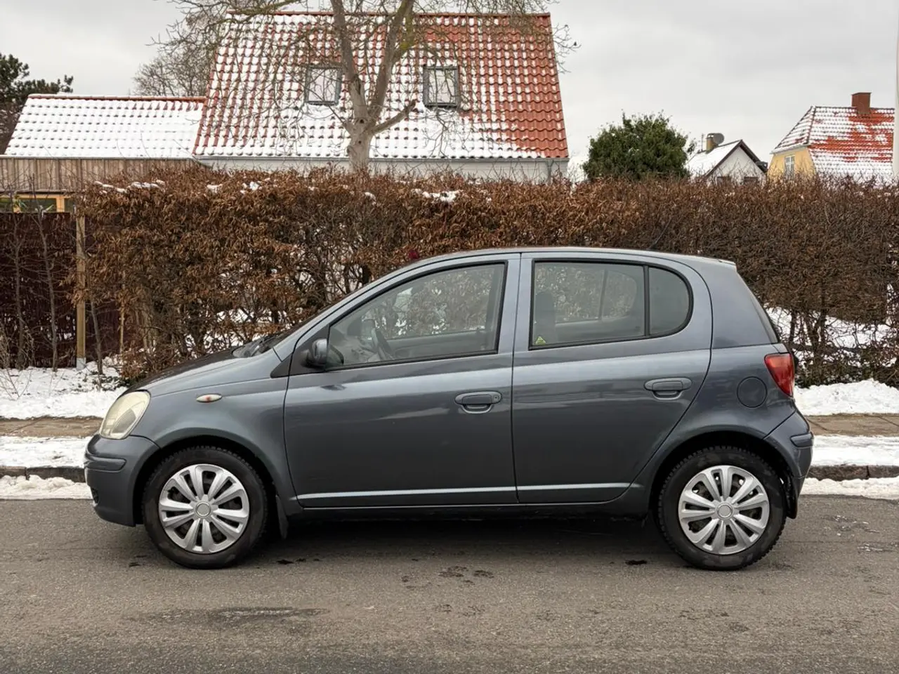 Billede 4 - Toyota Yaris 1.5 år til syn