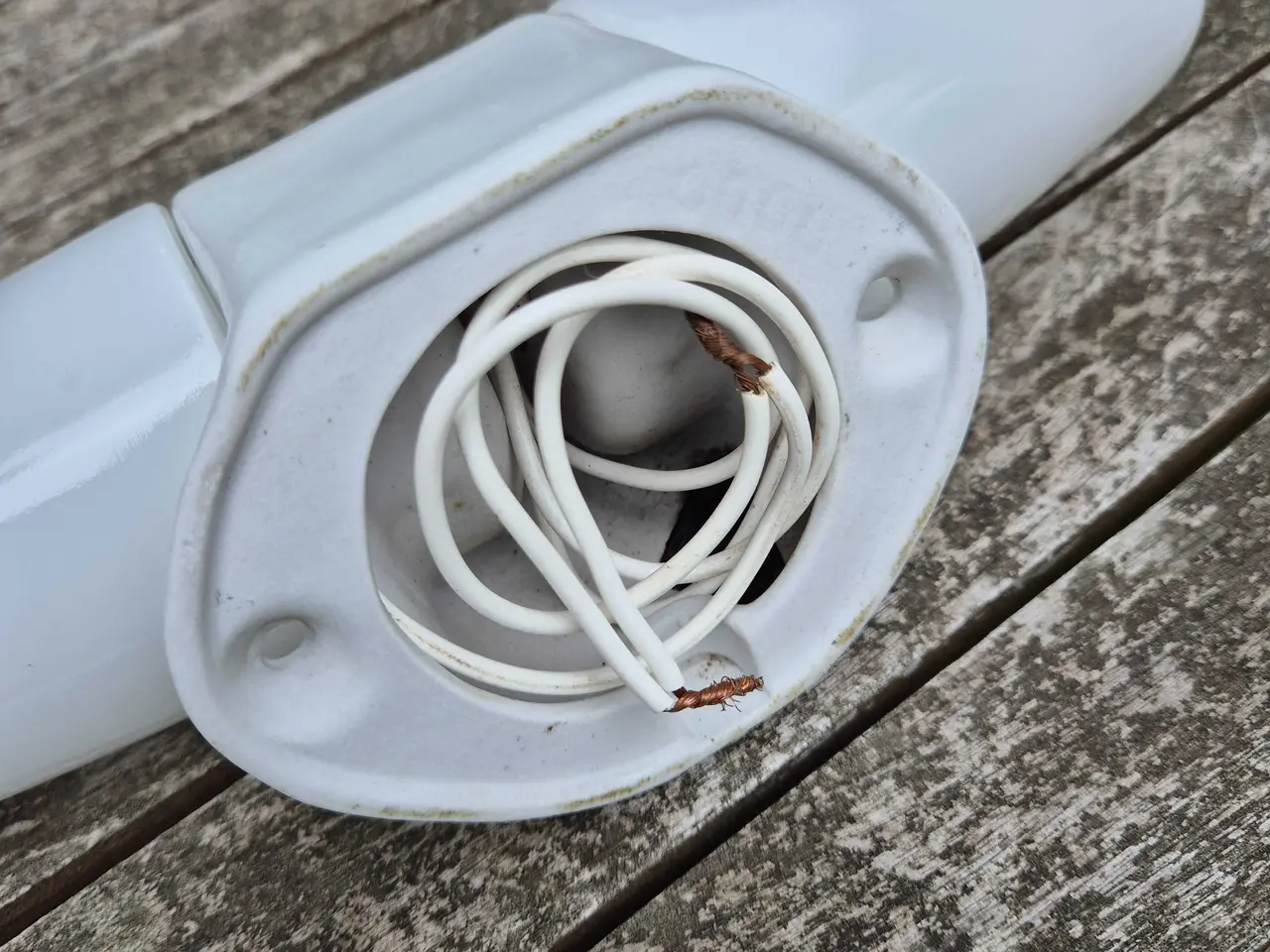 Billede 12 - Hvid Wagenfeld badeværelseslampe model 6068