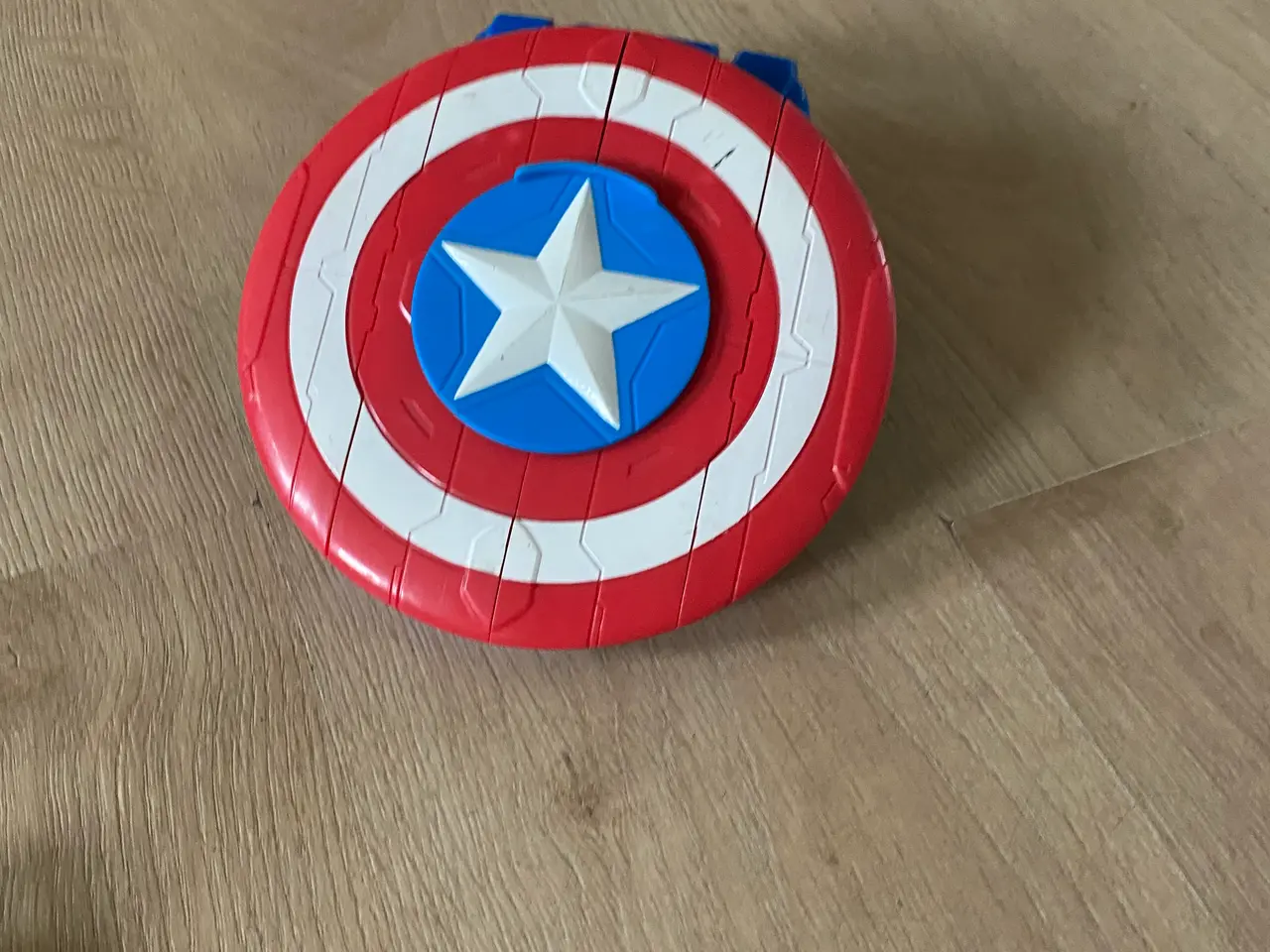 Billede 1 - Captain America skjold med affyring til patroner
