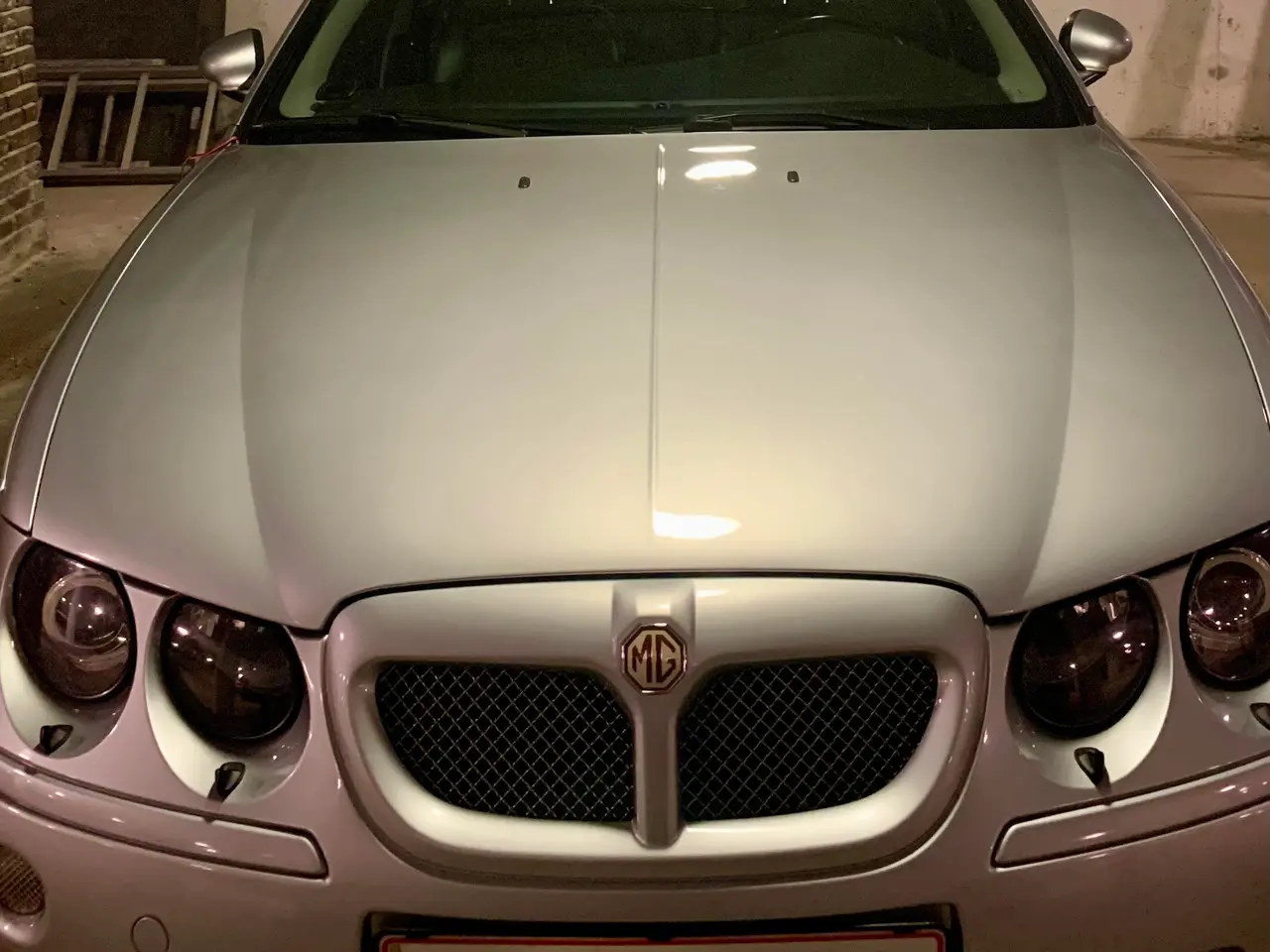 Billede 2 -  Sjælden MG ZT 190 sælges. Meget velholdt.