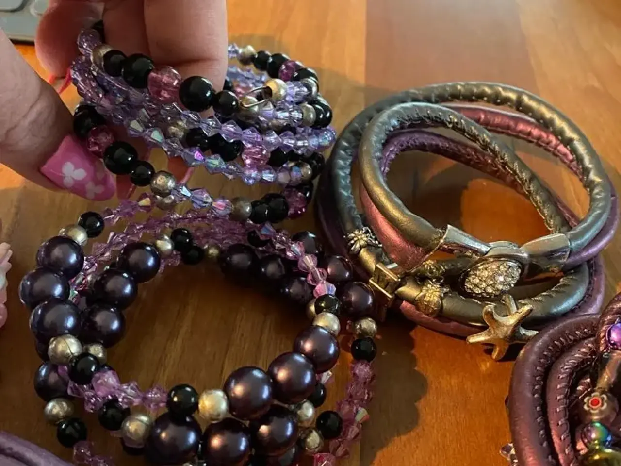 Billede 1 - Flotte armbånd