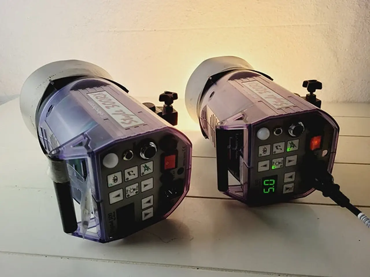 Billede 2 - ⭐️- Professionelt Sæt med 2 Elinchrom Style 300RX