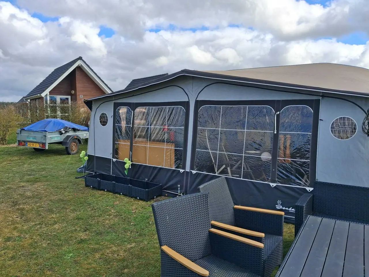 Billede 12 - Campingvogn på løkken klit camping udlejes