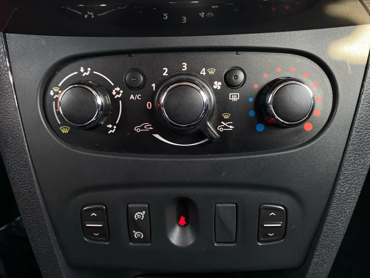 Billede 17 - Dacia Sandero 0,9 Tce Ambiance Start/Stop Easy-R 90HK 5d Aut.