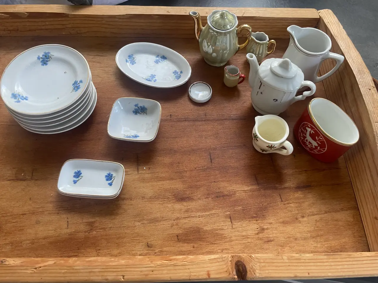 Billede 2 - Dukke porcelæn