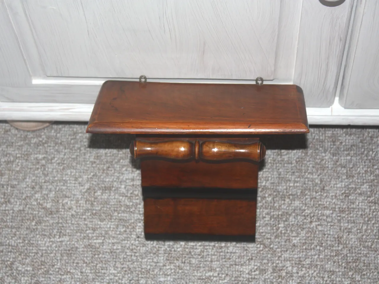 Billede 1 - Træ hylde højde 21 cm