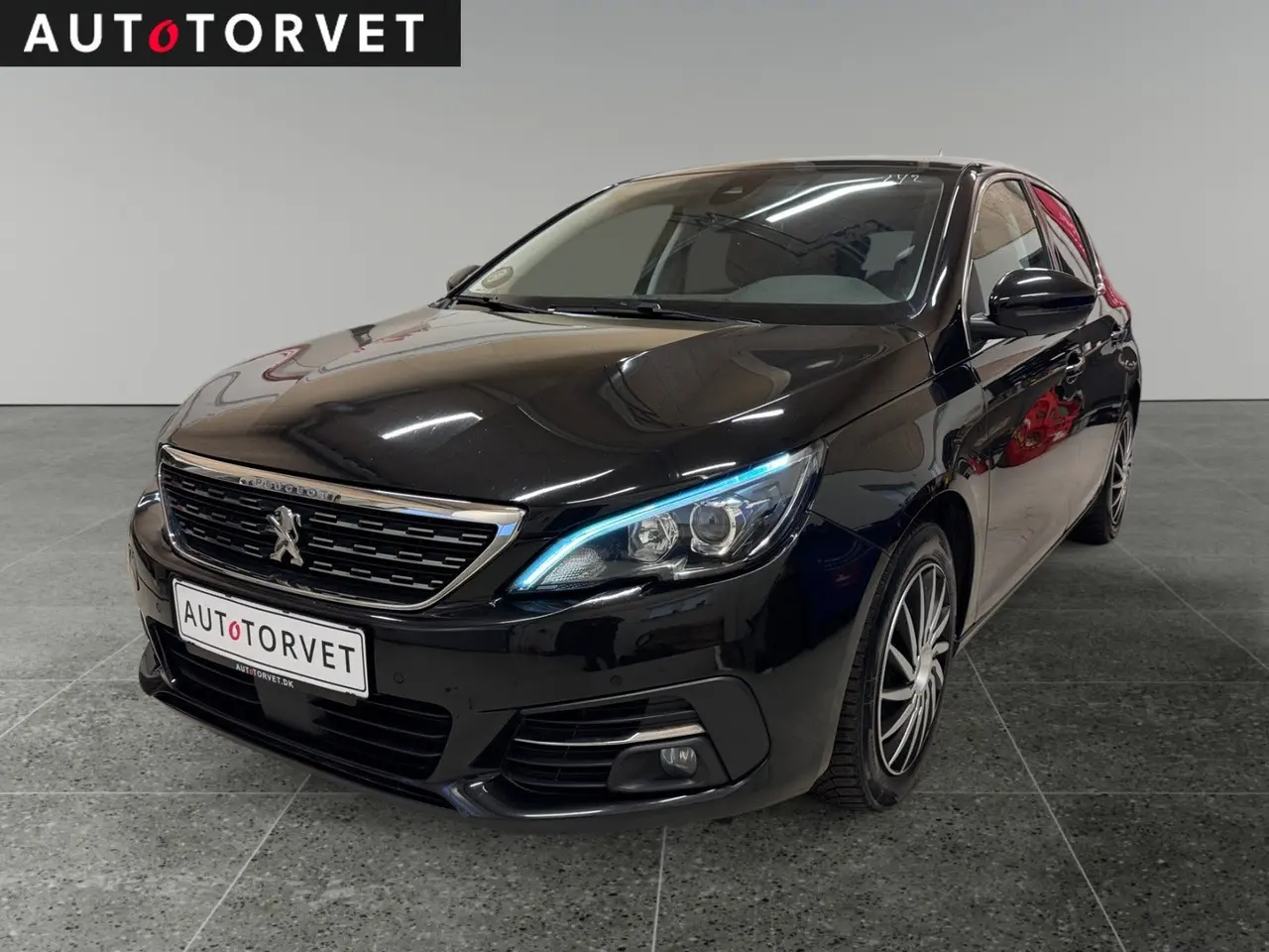Billede 1 - Peugeot 308 1,5 BlueHDi 130 Selection Sky