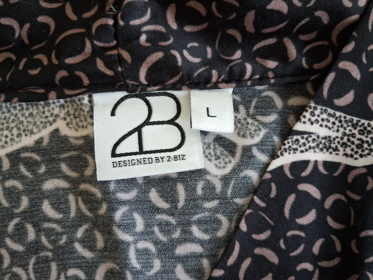Billede 8 - Bukser og skjortebluse