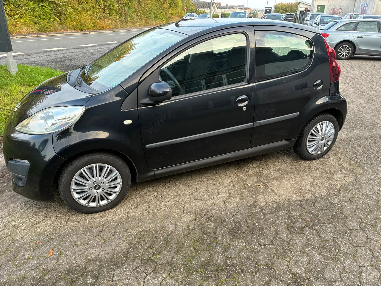 Billede 2 - Peugeot 107 - Med lavt antal kørte kilometer
