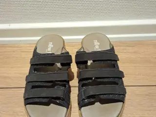 Fine damesandaler, New feet, str. 38.