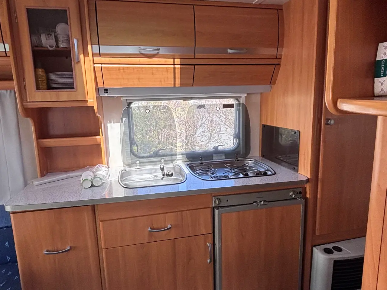 Billede 6 - Wilk S4, campingvogn 560 med Isabella fortelt 