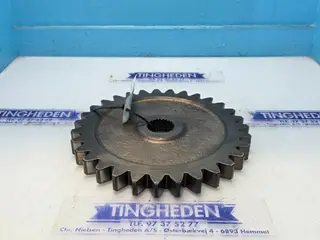 New Holland BB940R Tandhjul 84074447