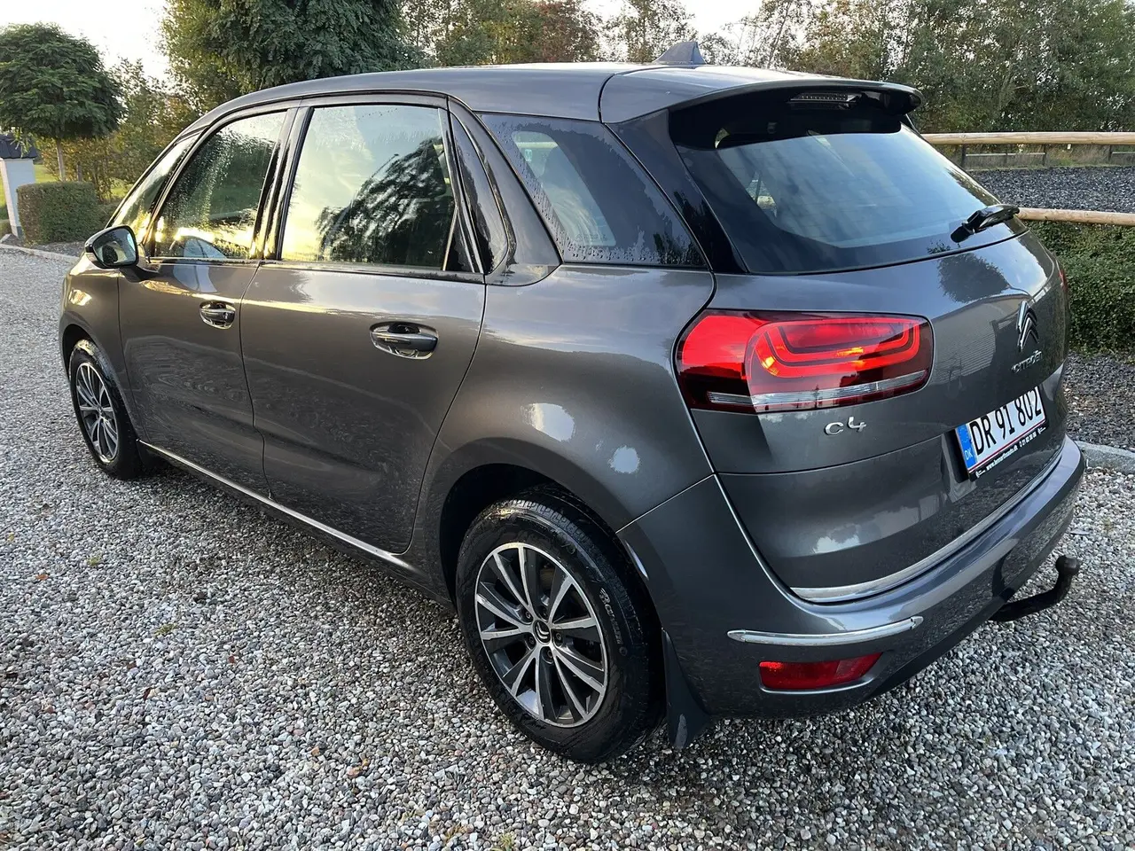 Billede 4 - Citroën C4 Picasso 1,6 Blue HDi Funky start/stop 120HK 6g