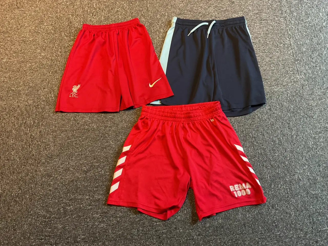 Billede 1 - Fodbold shorts str 170