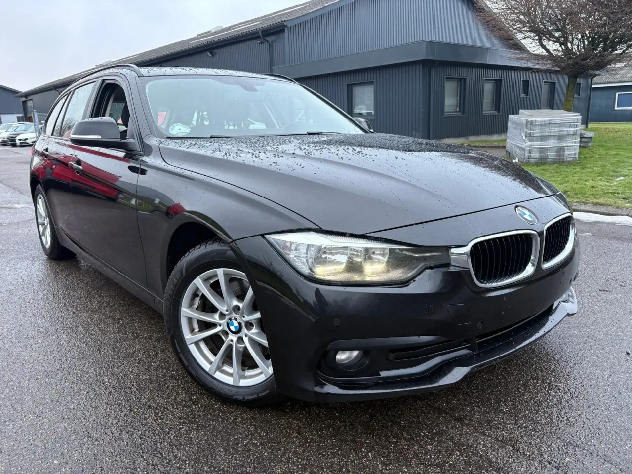 Billede 1 - BMW 320d 2,0 Touring aut. Van