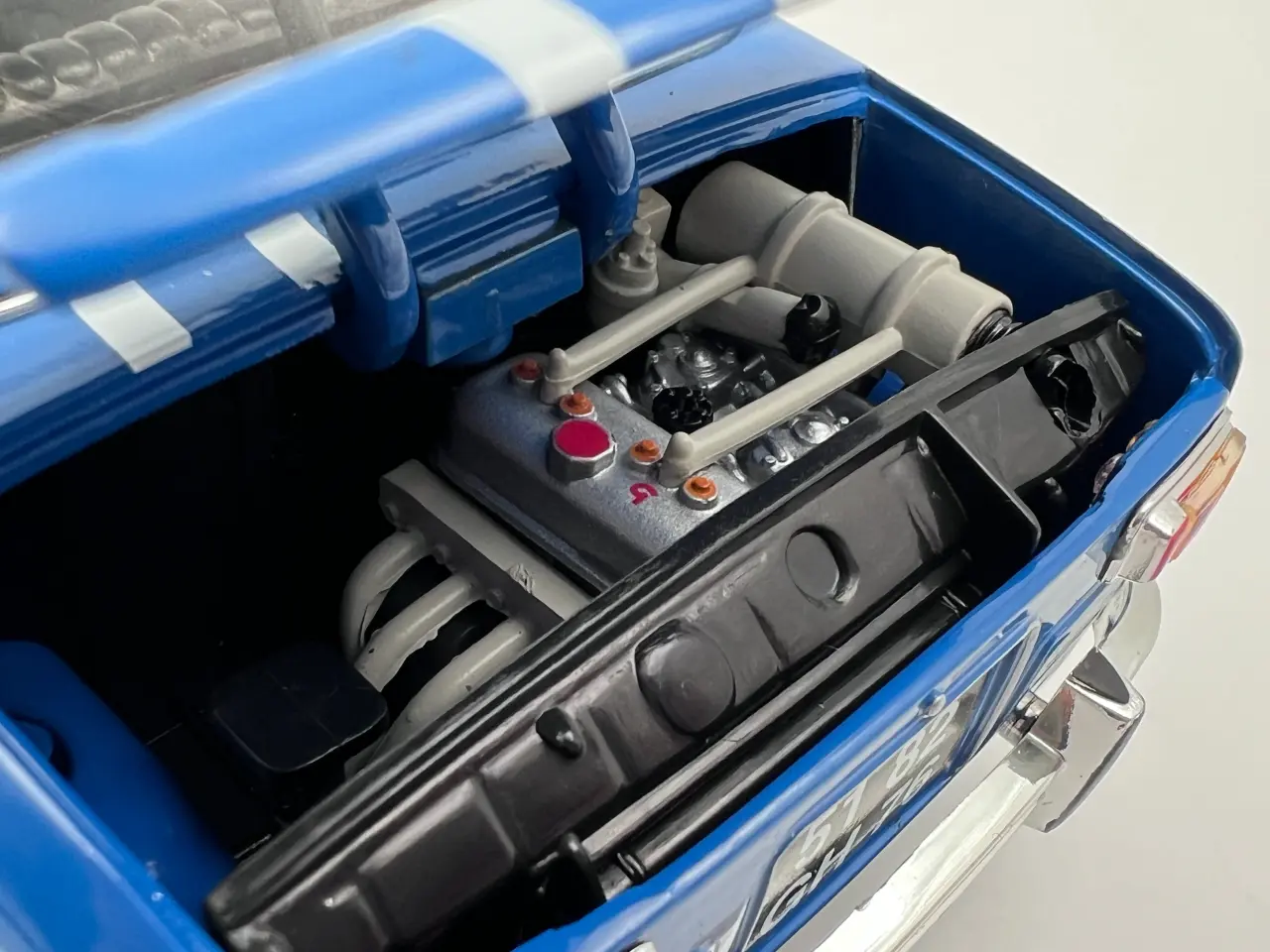 Billede 6 - 1969 Renault 8 Gordini RMC - 1:18 Sjælden Model