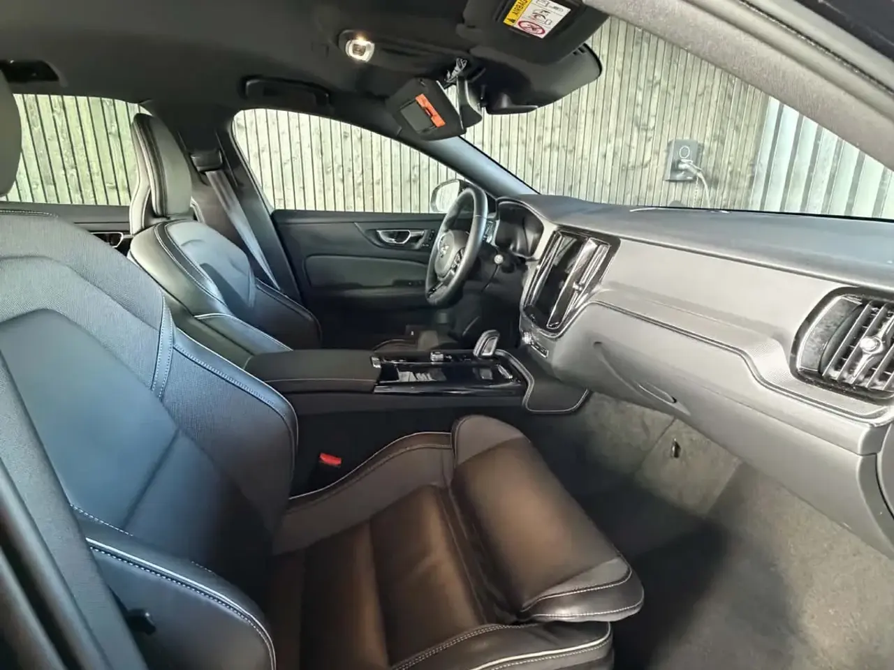 Billede 13 - Volvo V60 2,0 T6 ReCharge R-Design aut. AWD