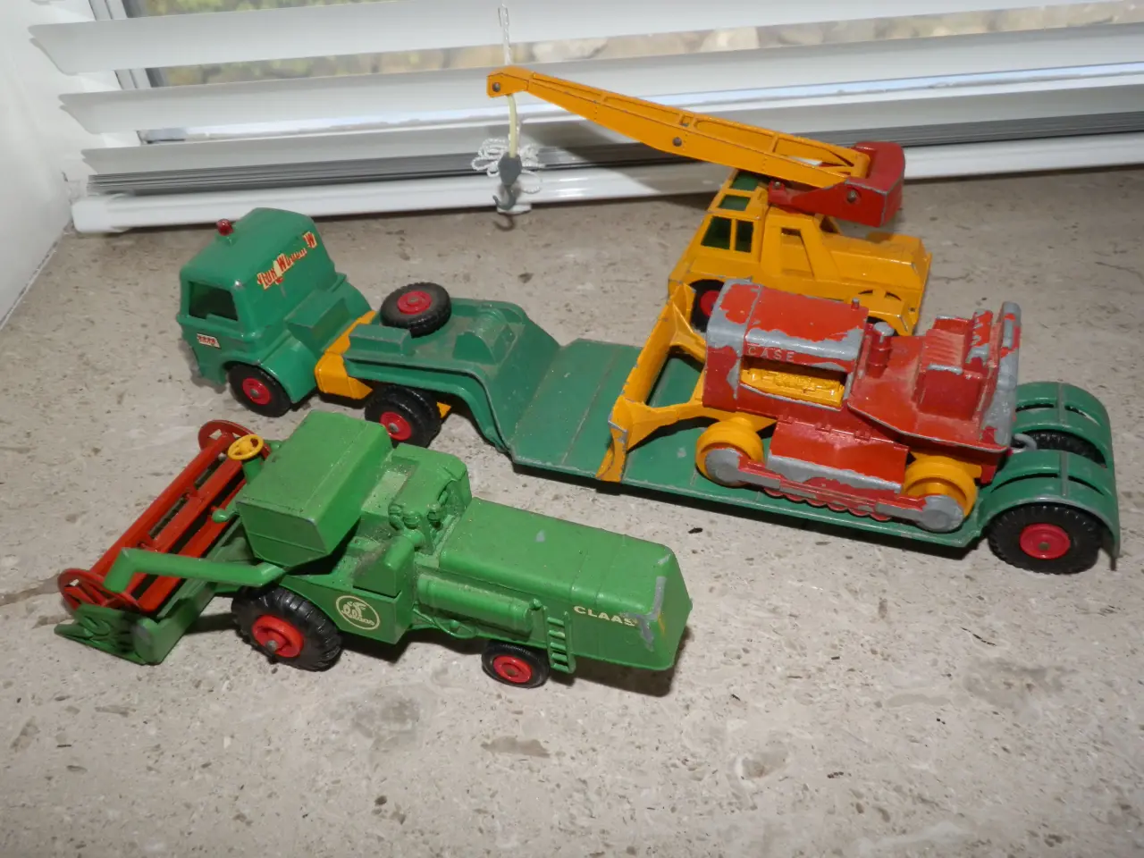 Billede 5 - Matchbox lastbil, dozer og kran