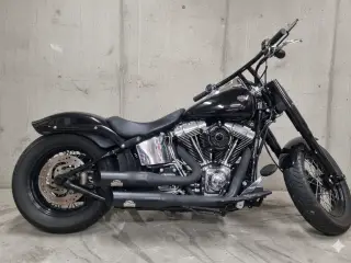 Harley Davidson FLSTC Heritage Softail 103