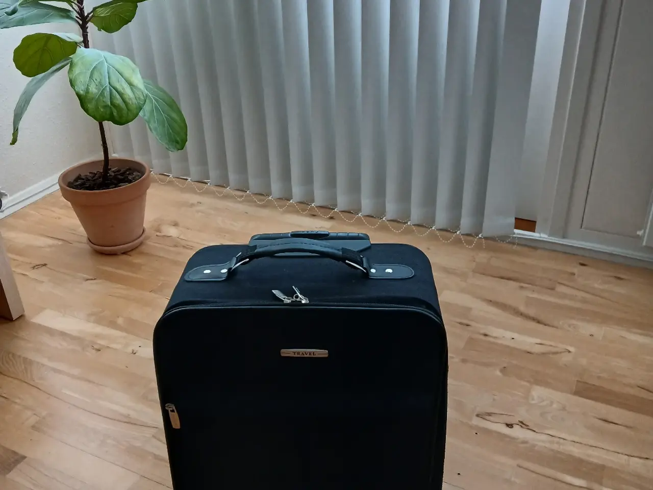 Billede 1 - Kabinekuffert ca. 2,5 kg