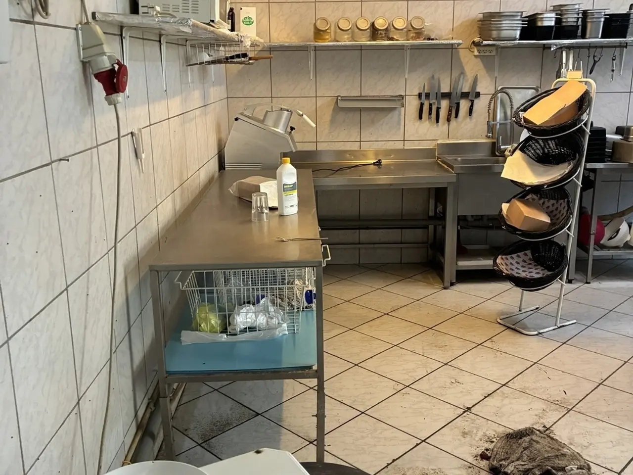 Billede 8 - Pizza. Café. Smørrebrød. mm