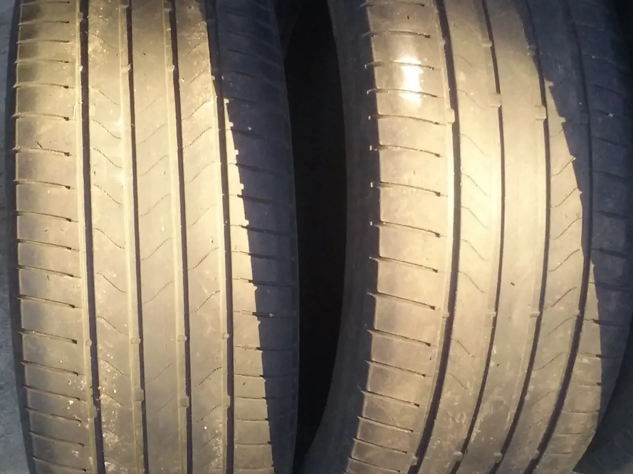 Billede 2 - 4 Bridgestone sommerdæk 225/45R17 ca 5 mm mønster 
