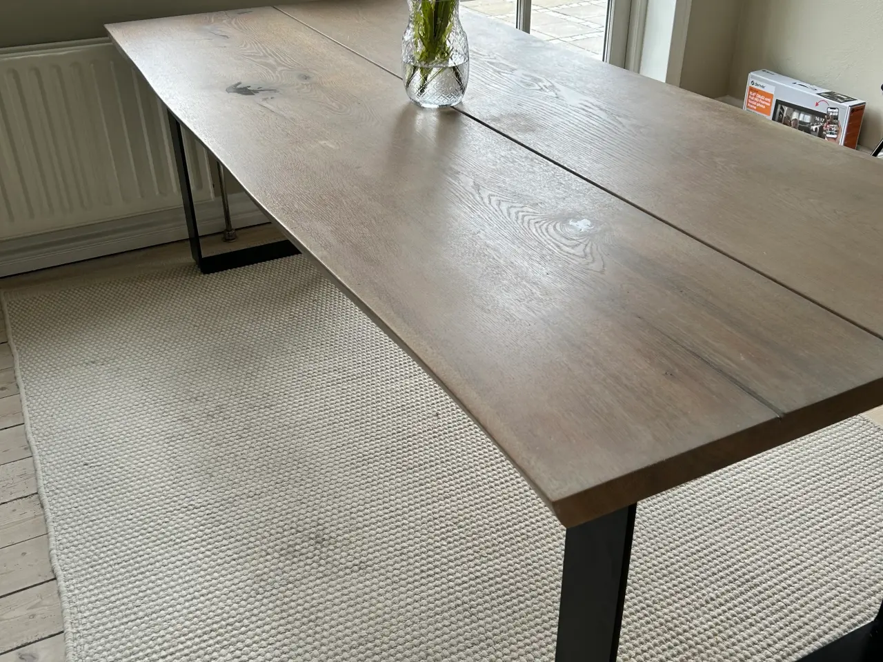 Billede 1 - Massiv eg spisebord
