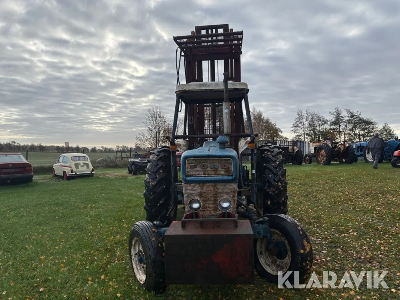 Billede 2 - Veterantraktor Ford 4000 med byggelift