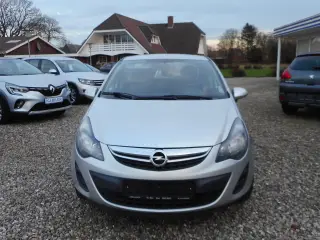 Opel Corsa 1,2 16V Cool