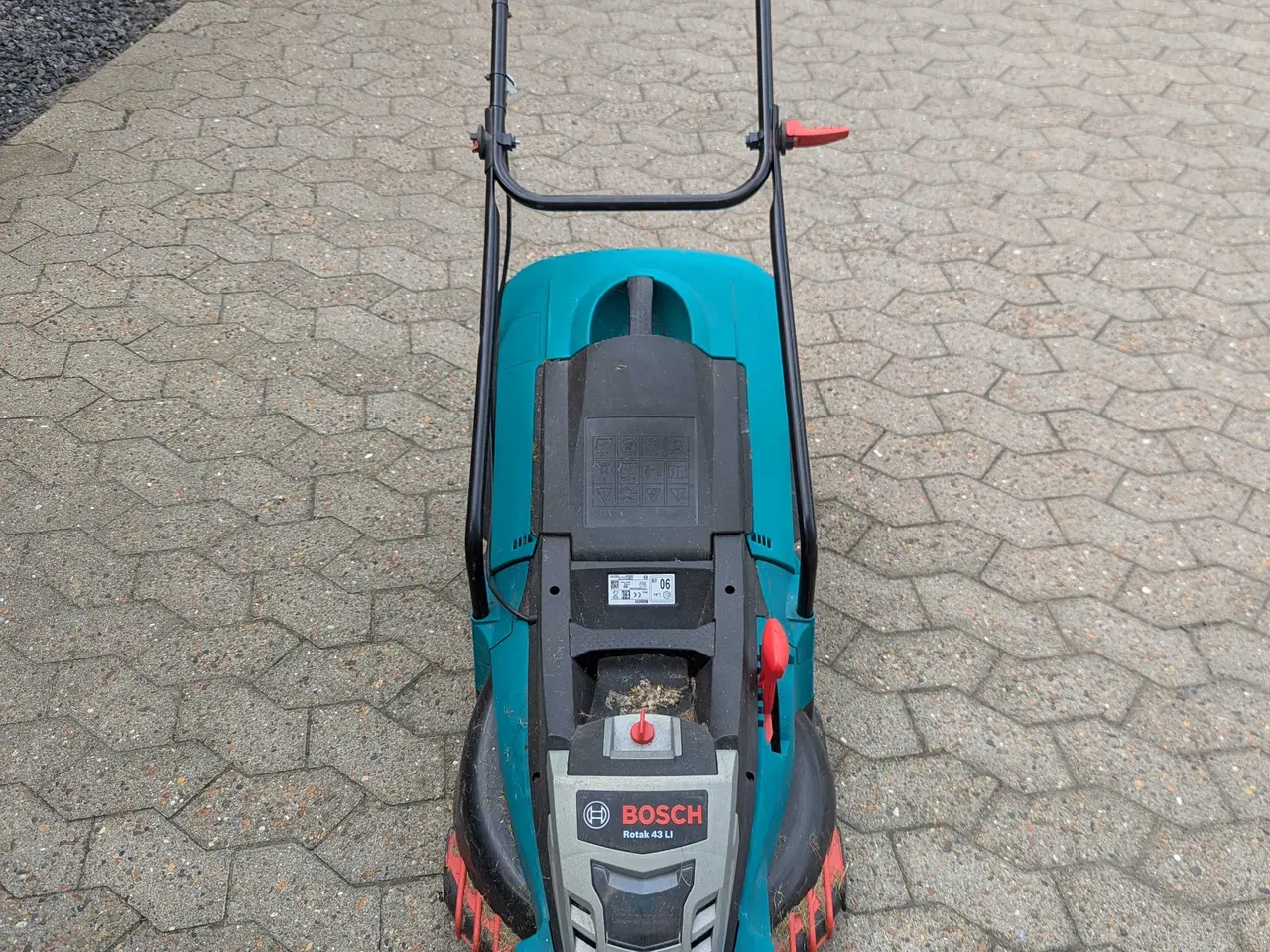 Billede 1 - Bosch elplæneklipper retak 43 li