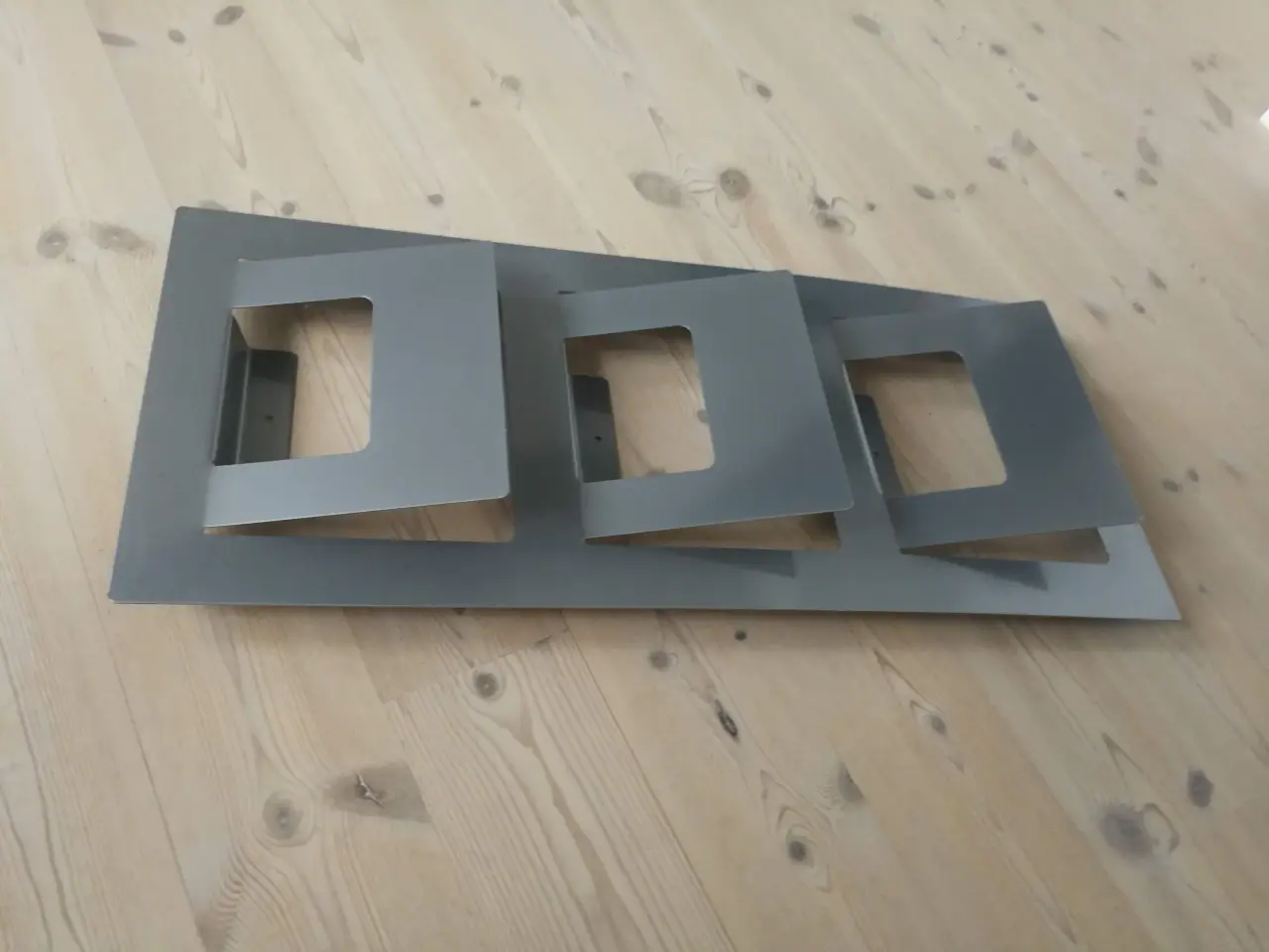 Billede 2 - 2 stk. IKEA tidsskriftsholdere SPONTAN