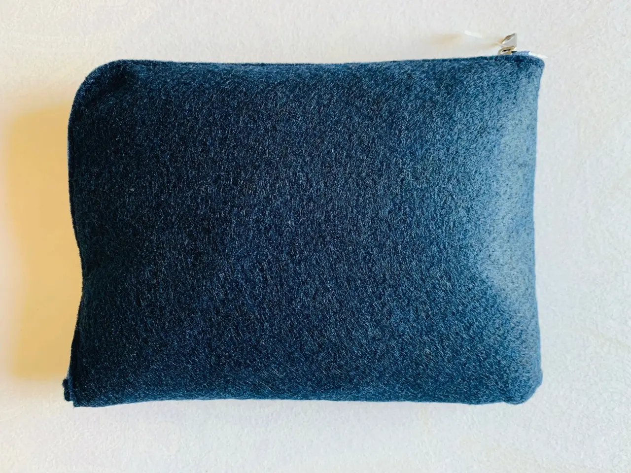 Billede 2 - Shinola amenity kit fra American Airlines