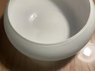 Stor Holmegaard bordskål - omkreds 27 cm -