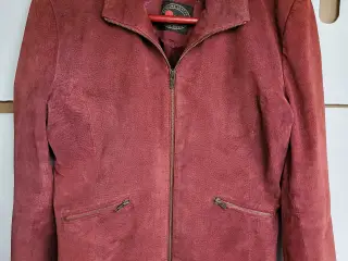 Vintage ruskinds jakke i vinrød/rosa farve, str. L