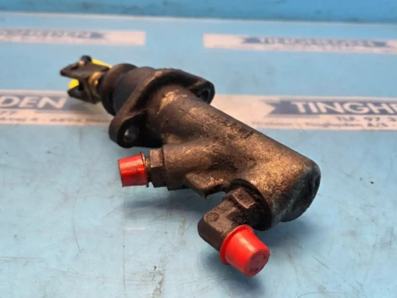 Billede 5 - Massey Ferguson 3060 Hovedcylinder 3388831M4