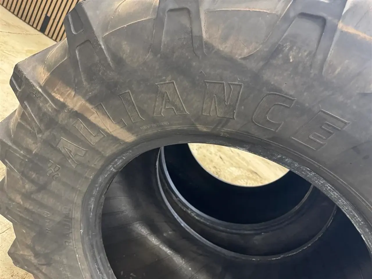 Billede 1 - Alliance 600/70R30