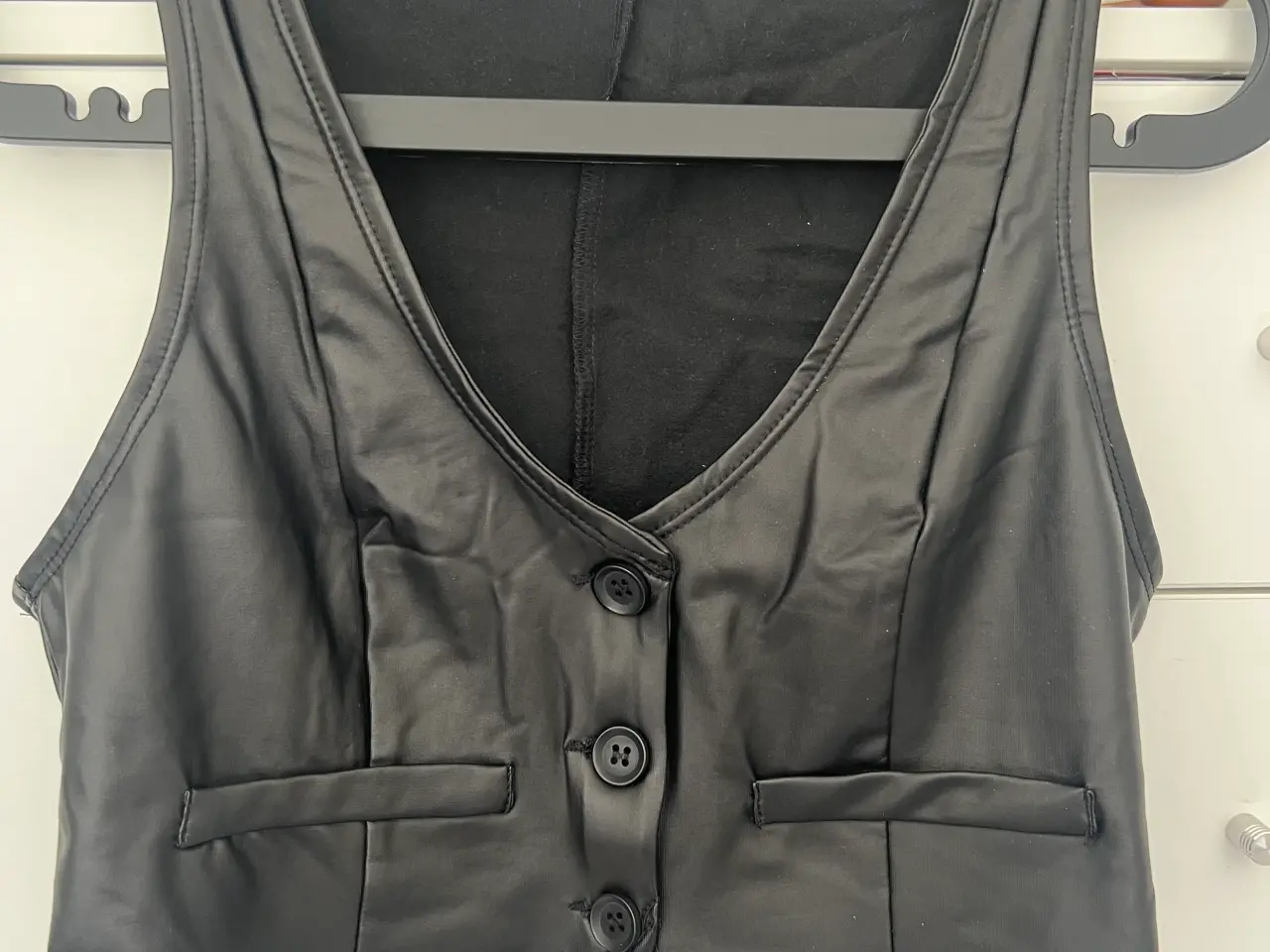 Billede 2 - Vest - ny
