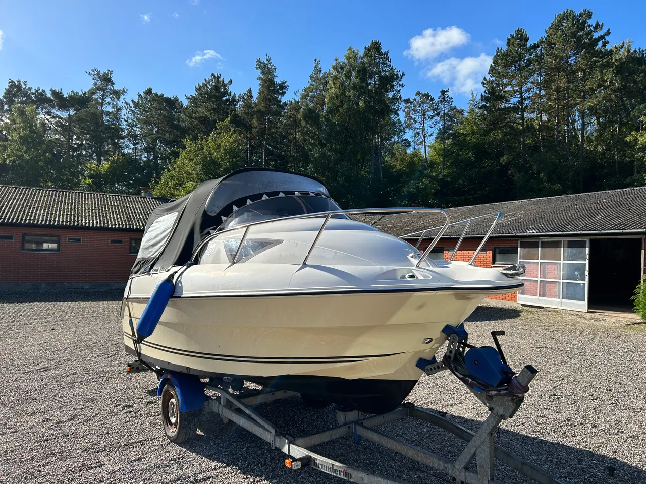 Billede 2 - Ørnvik 510 med 60 HK Mercury og Brenderup trailer