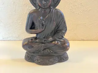 Buddah i siddende stilling