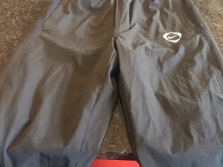 Nikebukser