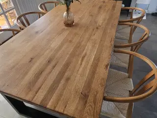 Sofabord i egetræ
