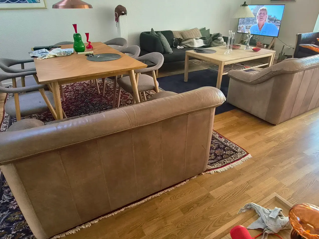Billede 5 - 2 stk. topersoners sofa. Sid og lig komfortabelt.
