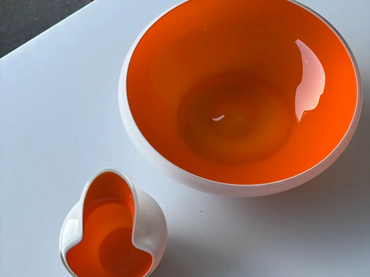 Billede 3 - Flot Glas skål, Orange og Hvid Retro.