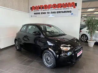 Fiat 500e 42 Icon
