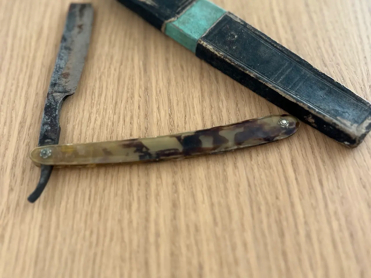 Billede 3 - Meget gammel barberkniv