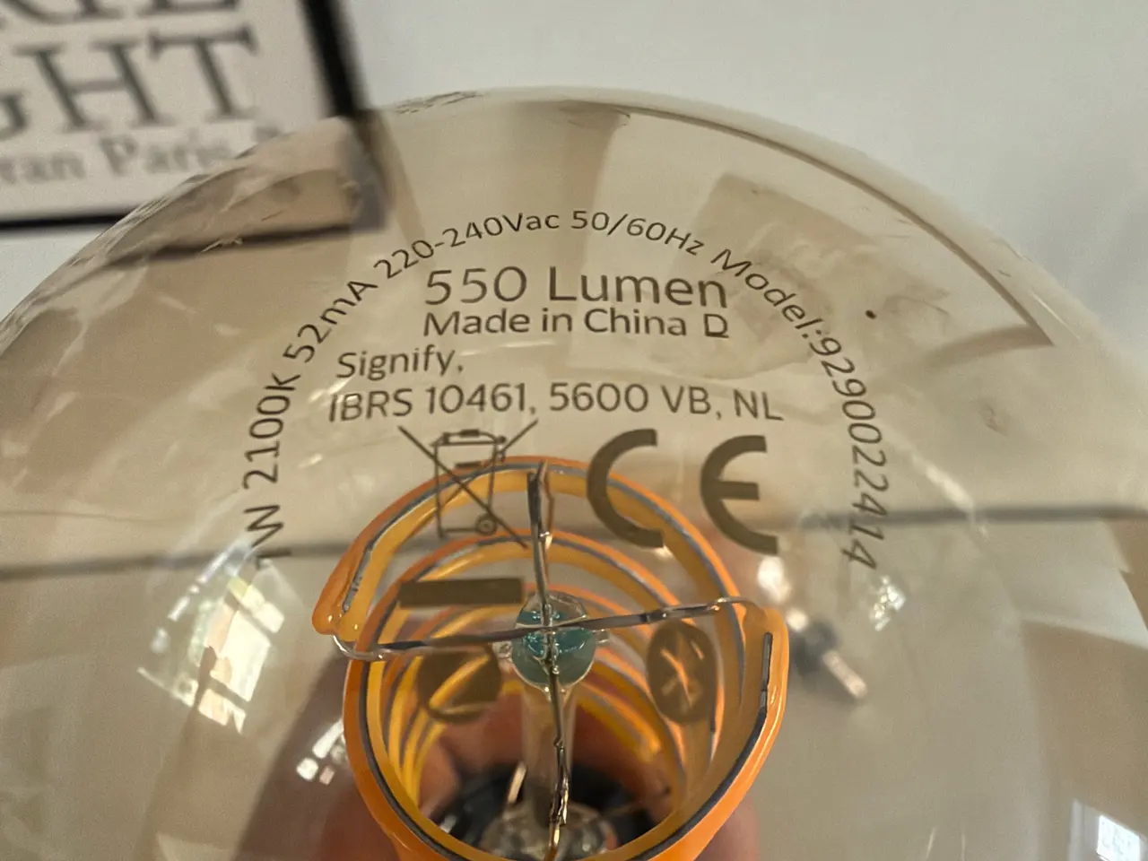 Billede 3 - 2 x Philips Hue White Filament G93 E27 – 550 lm