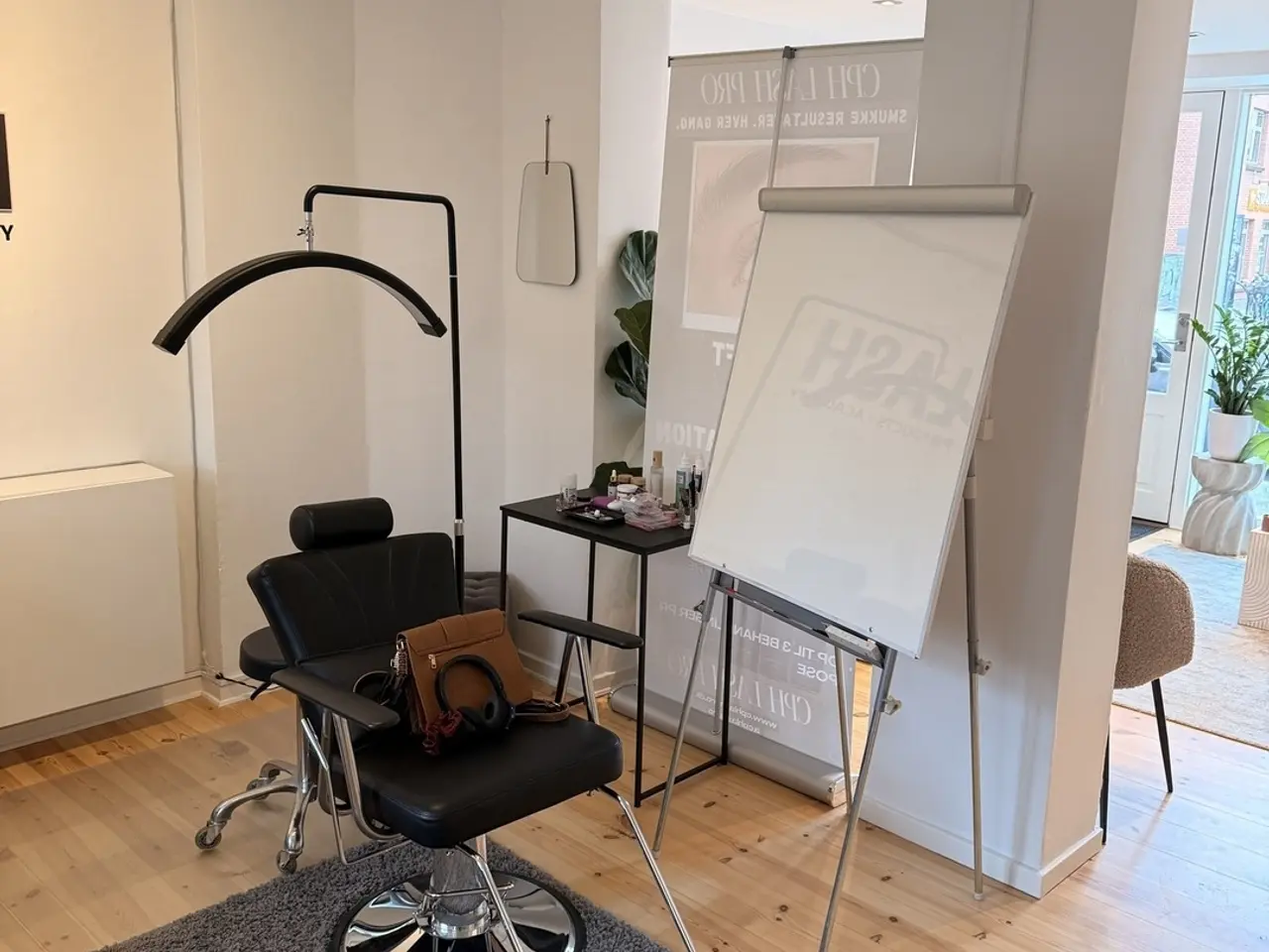 Billede 8 - Butikslokale til leje på Falkoner Alle 104, st.th.