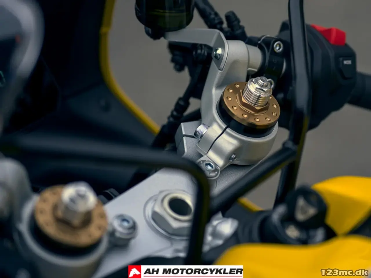 Billede 25 - Yamaha XSR 900 GP Legend Red